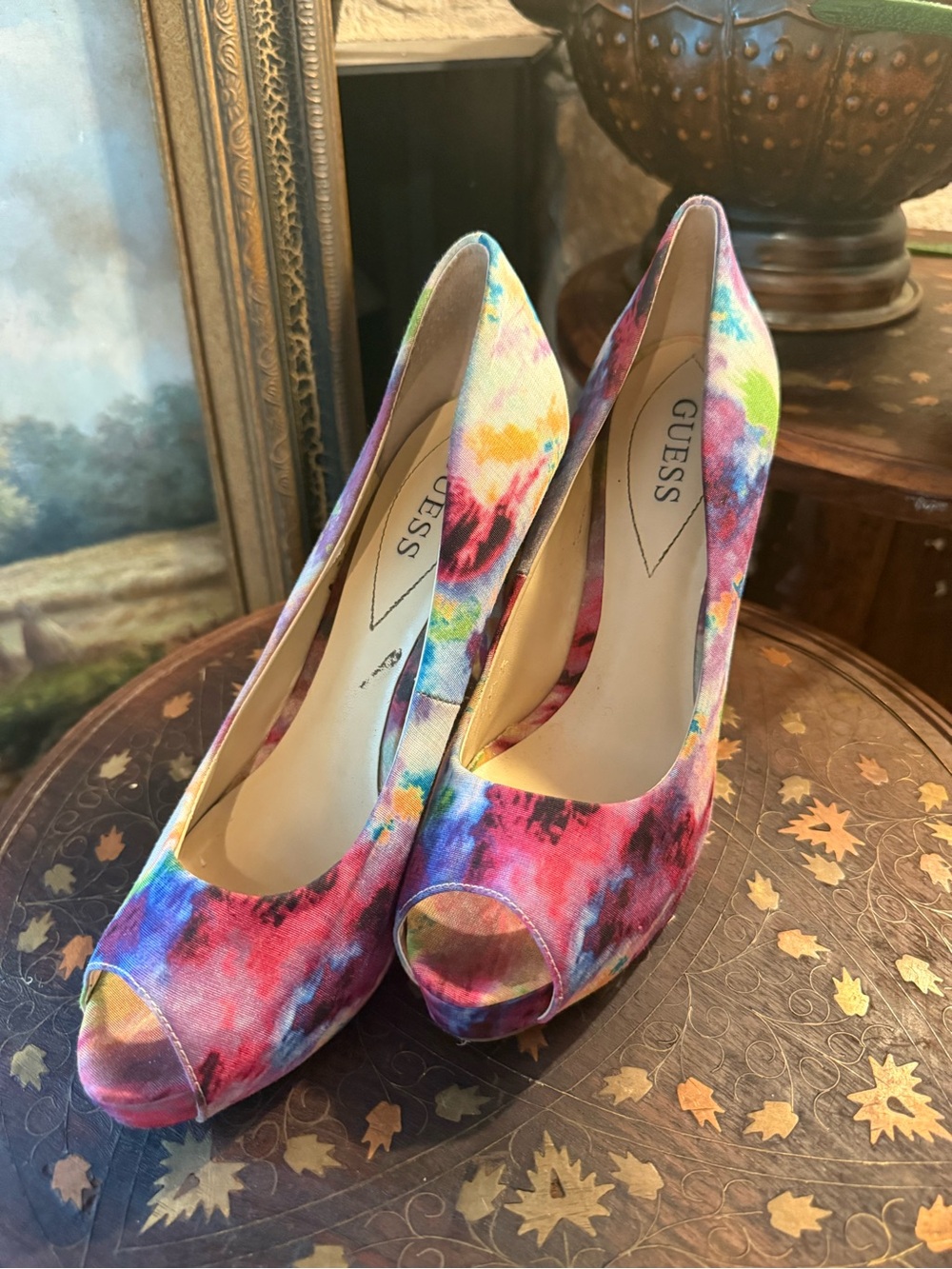 GUESS Multicolor Tie-Dye Peep-Toe Platform Heels